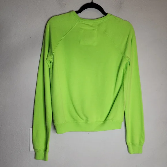 NWT Abercrombie Green Sweatshirt Heart Sequin Size Small - Picture 4 of 14